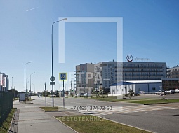 Освещение морского бульвара в городе Сочи, Краснодарский край. НФГ-4  - несиловая фланцевая граненая опора, высота опоры четыре метра.